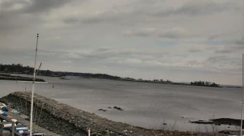 Weather camera view of Beach Point Club.