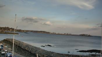 Weather camera view of Beach Point Club.