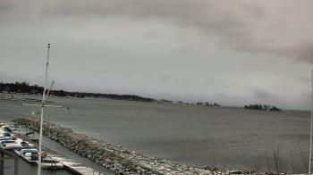 Weather camera view of Beach Point Club.