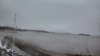 Weather camera view of Beach Point Club.