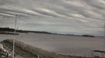 Weather camera view of Beach Point Club.