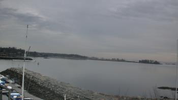 Weather camera view of Beach Point Club.