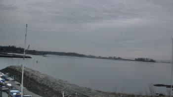 Weather camera view of Beach Point Club.