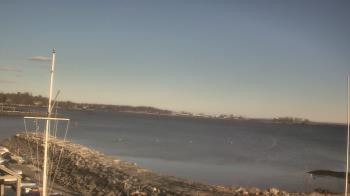Weather camera view of Beach Point Club.