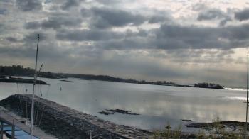 Weather camera view of Beach Point Club.