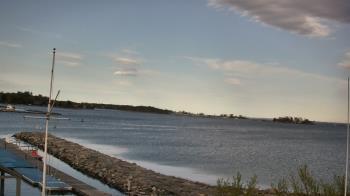 Weather camera view of Beach Point Club.