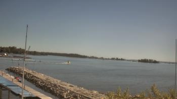 Weather camera view of Beach Point Club.