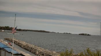 Weather camera view of Beach Point Club.