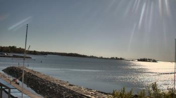 Weather camera view of Beach Point Club.