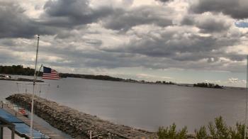 Weather camera view of Beach Point Club.