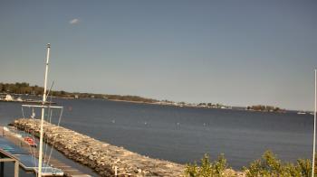 Weather camera view of Beach Point Club.
