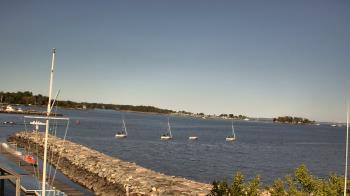 Weather camera view of Beach Point Club.