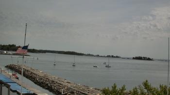 Weather camera view of Beach Point Club.