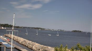 Weather camera view of Beach Point Club.