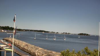 Weather camera view of Beach Point Club.