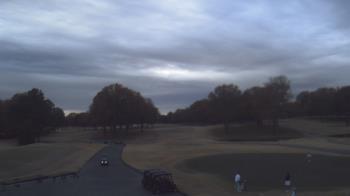 Weather camera view of Windyke Country Club.