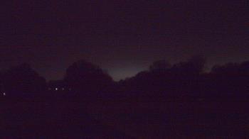 Weather camera view of Windyke Country Club.