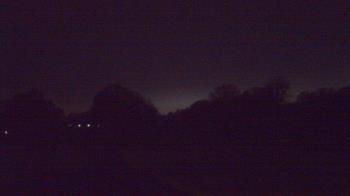 Weather camera view of Windyke Country Club.