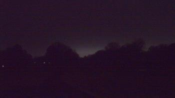 Weather camera view of Windyke Country Club.