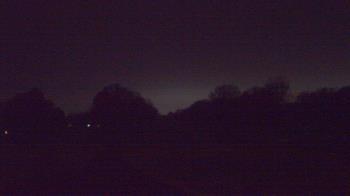 Weather camera view of Windyke Country Club.