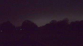 Weather camera view of Windyke Country Club.