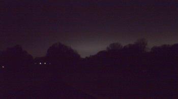 Weather camera view of Windyke Country Club.