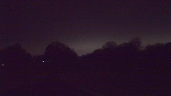 Weather camera view of Windyke Country Club.