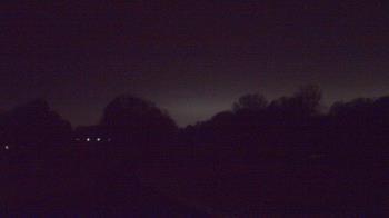 Weather camera view of Windyke Country Club.