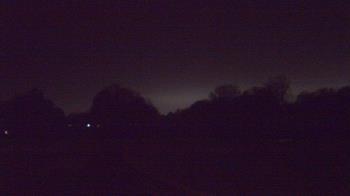 Weather camera view of Windyke Country Club.