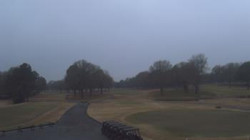 Weather camera view of Windyke Country Club.