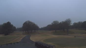 Weather camera view of Windyke Country Club.