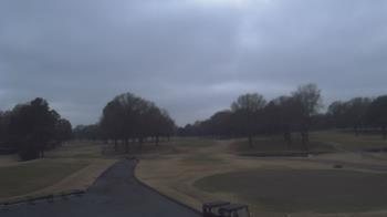 Weather camera view of Windyke Country Club.