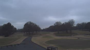 Weather camera view of Windyke Country Club.