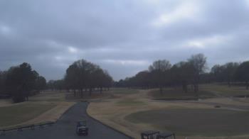 Weather camera view of Windyke Country Club.