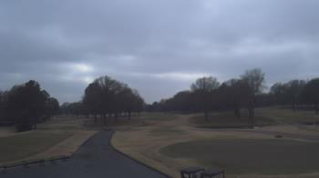 Weather camera view of Windyke Country Club.