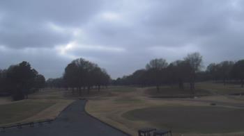 Weather camera view of Windyke Country Club.