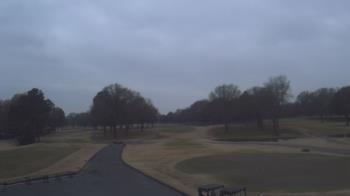 Weather camera view of Windyke Country Club.