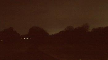 Weather camera view of Windyke Country Club.