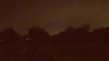 Weather camera view of Windyke Country Club.