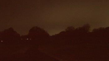 Weather camera view of Windyke Country Club.