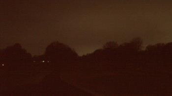 Weather camera view of Windyke Country Club.