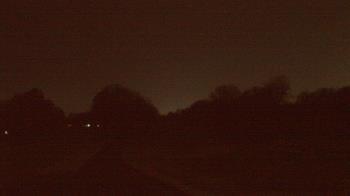 Weather camera view of Windyke Country Club.