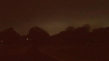 Weather camera view of Windyke Country Club.