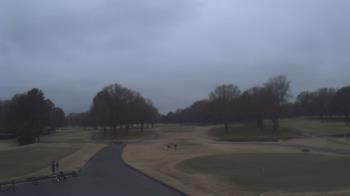 Weather camera view of Windyke Country Club.