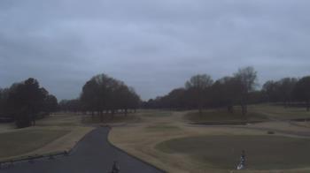 Weather camera view of Windyke Country Club.