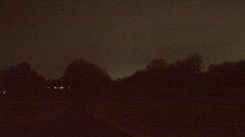 Weather camera view of Windyke Country Club.