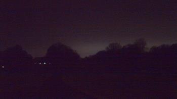 Weather camera view of Windyke Country Club.