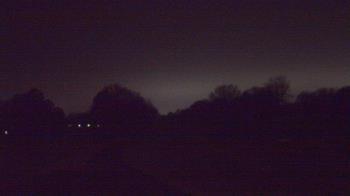 Weather camera view of Windyke Country Club.