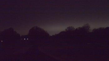 Weather camera view of Windyke Country Club.