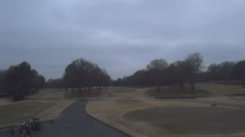 Weather camera view of Windyke Country Club.